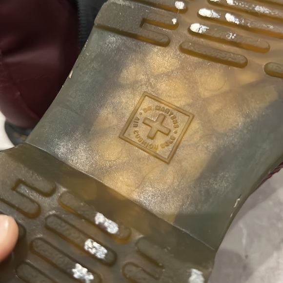 Dr. Martens 1460 kids ankle Maroon Boots sz 1 cherry red leather hightop shoes - Picture 13 of 16